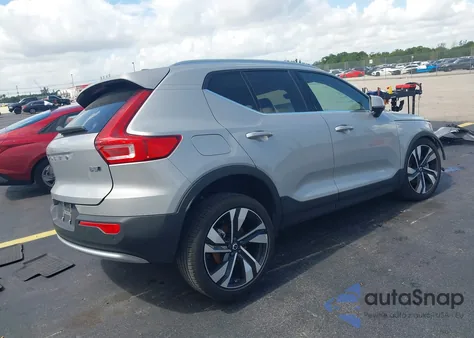 2024 Volvo Xc40 B5 Plus Bright Theme из США, поврежденный, VIN YV4L12UE0R2249649